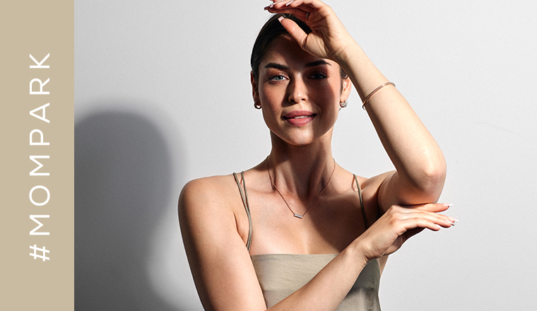 The art of glamorous makeup