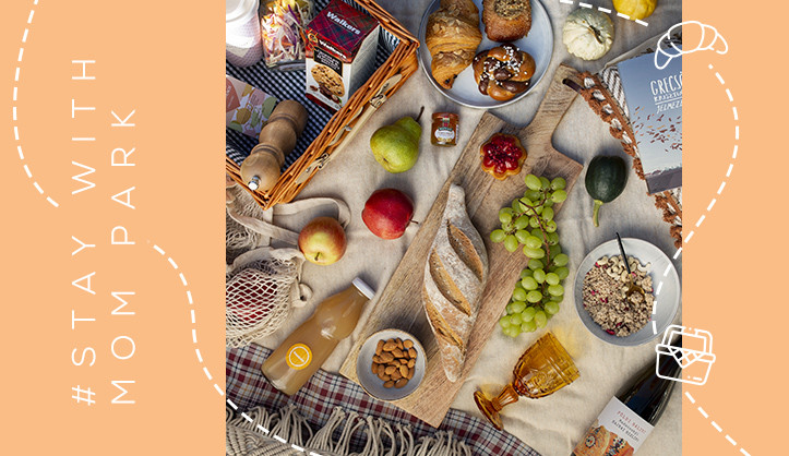 Autumn picnic props